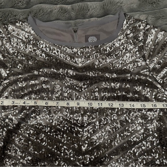 NWT Vince Camuto Silver Sequin Dress - Picture 8 of 13